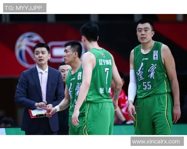 CBA季前赛青岛队对阵同曦队精彩对决引发球迷热议 CBA季前赛青岛队对阵同曦队精彩对决引发球迷热议